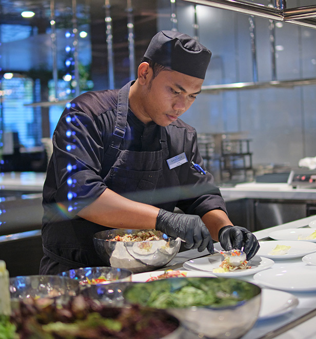 La Cucina dining staff on Emerald Sakara