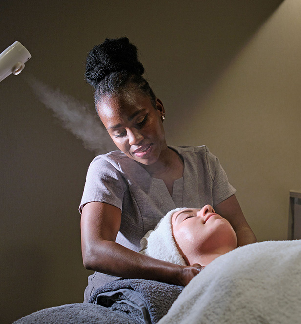 Emerald Sakara Spa